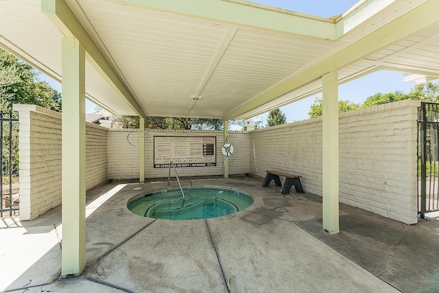 4885 N Backer Ave Unit 113, Fresno, CA 93726 - view of pool featuring a community hot tub