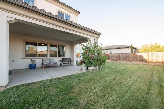 924 Orchard Hills Rd, Madera, CA 93636 - view of yard featuring a patio area