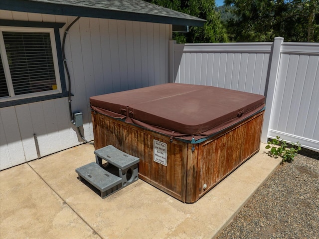 53401 Timberview Rd, North Fork, CA 93643 - view of patio / terrace with a hot tub