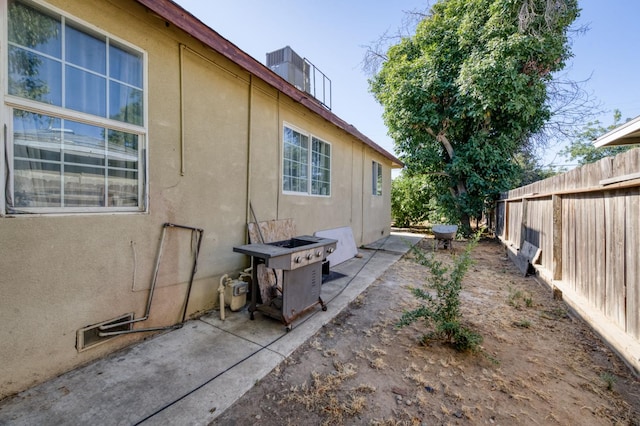 448 E Tuolumne St, Fresno, CA 93706 - view of yard
