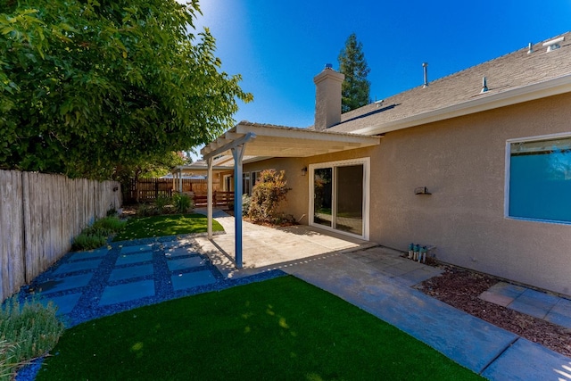 1963 Rialto Ct, Clovis, CA 93611 - fenced backyard featuring a pergola and a patio area