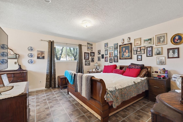 44810 Douglas Rd S, Coarsegold, CA 93614 - bedroom with a textured ceiling