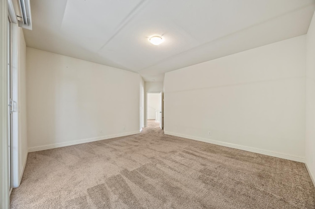 5929 N La Paz Ave, Fresno, CA 93723 - carpeted empty room with baseboards