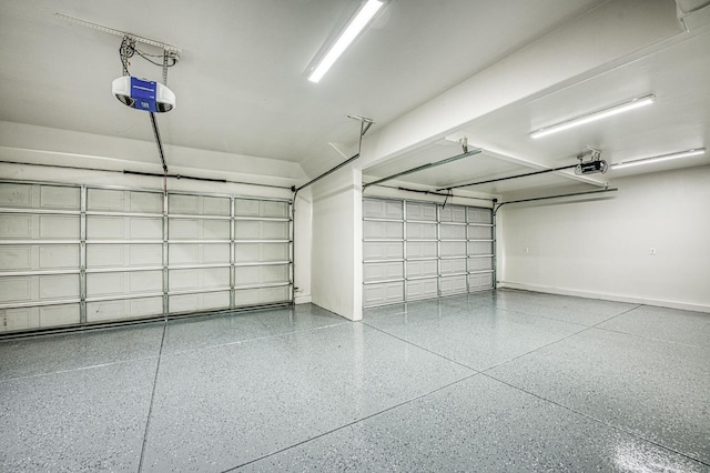 218 W Hubert Ct, Fresno, CA 93711 - garage featuring a garage door opener