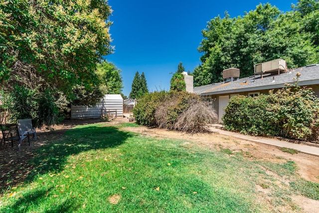 36358 Orange Grove Ave, Madera, CA 93636 - view of yard