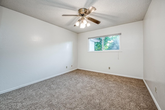 7343 N 4th St, Fresno, CA 93720 - spare room featuring a textured ceiling, carpet flooring, and ceiling fan