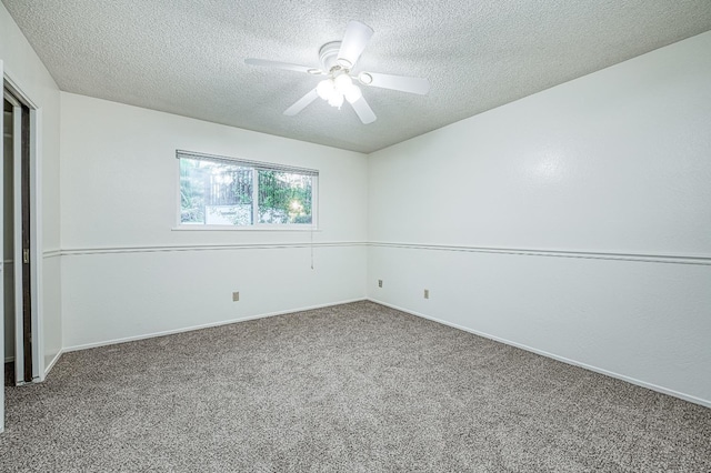 7343 N 4th St, Fresno, CA 93720 - unfurnished bedroom featuring a textured ceiling, carpet flooring, and a ceiling fan