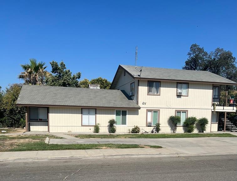 1903 Skelton St, Selma, CA 93662 - photo 1