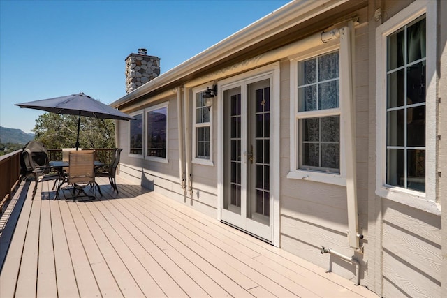 39397 Moonray Ln, Oakhurst, CA 93644 - deck with french doors and outdoor dining space