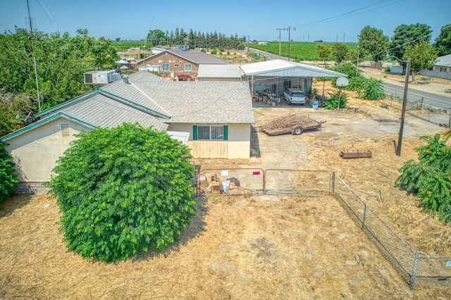 25 W Dinuba Ave, Fresno, CA 93706 - aerial view of property and surrounding area