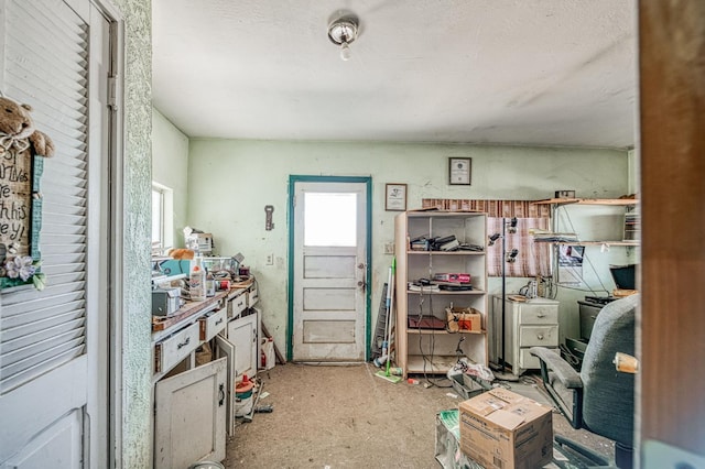 25 W Dinuba Ave, Fresno, CA 93706 - interior space