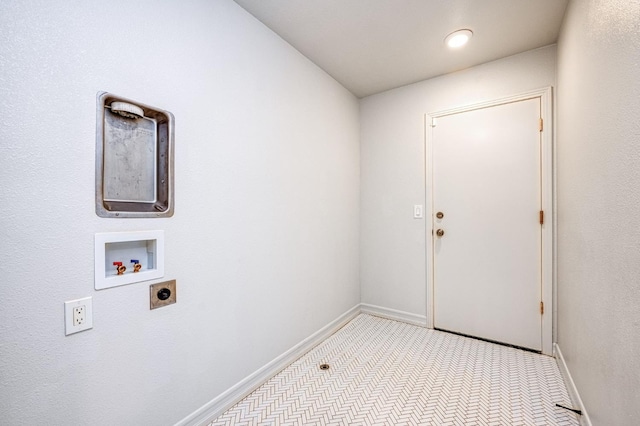 591 E Warwick Ave, Fresno, CA 93720 - laundry room featuring electric dryer hookup, washer hookup, carpet flooring, and recessed lighting