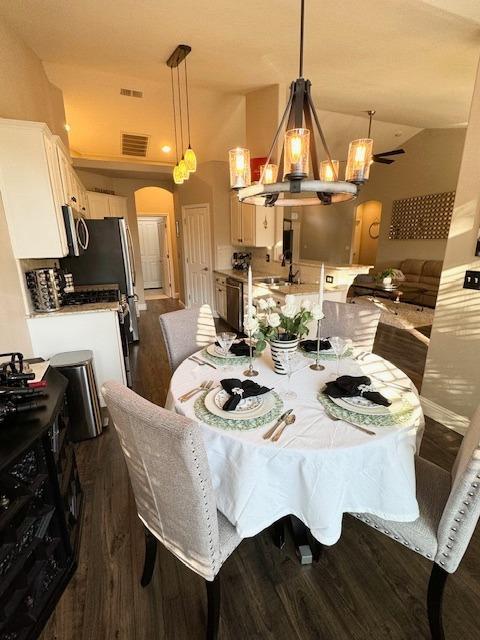 1055 E Hogan Ave, Fresno, CA 93730 - photo 6