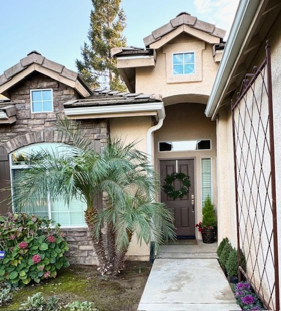 1055 E Hogan Ave, Fresno, CA 93730 - photo 2