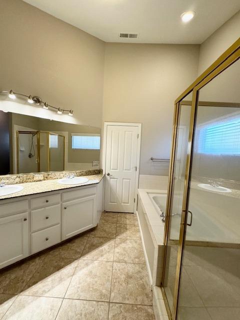 1055 E Hogan Ave, Fresno, CA 93730 - photo 9