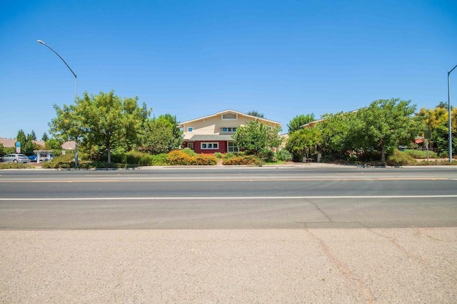 2658 E Alluvial Ave Unit 220, Fresno, CA 93720 - view of front of home