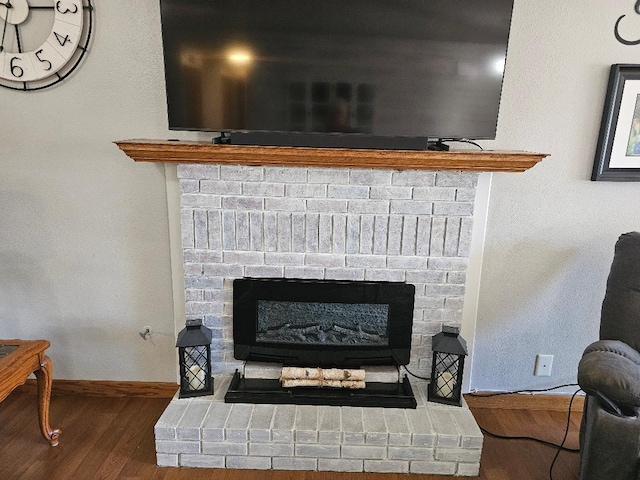 1509 Princeton Ave, Madera, CA 93637 - detailed view of wood finished floors and a fireplace