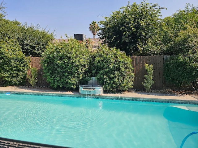 1509 Princeton Ave, Madera, CA 93637 - view of pool featuring a fenced backyard