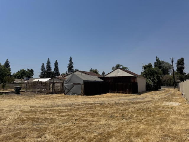 4741 W Mckinley Ave, Fresno, CA 93722 - view of yard