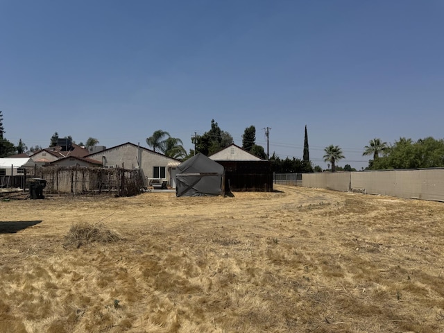 4741 W Mckinley Ave, Fresno, CA 93722 - view of yard