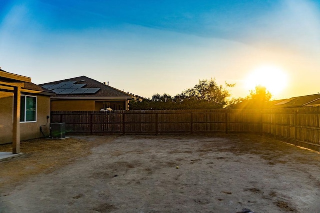 2467 Lake St, Kingsburg, CA 93631 - photo 31