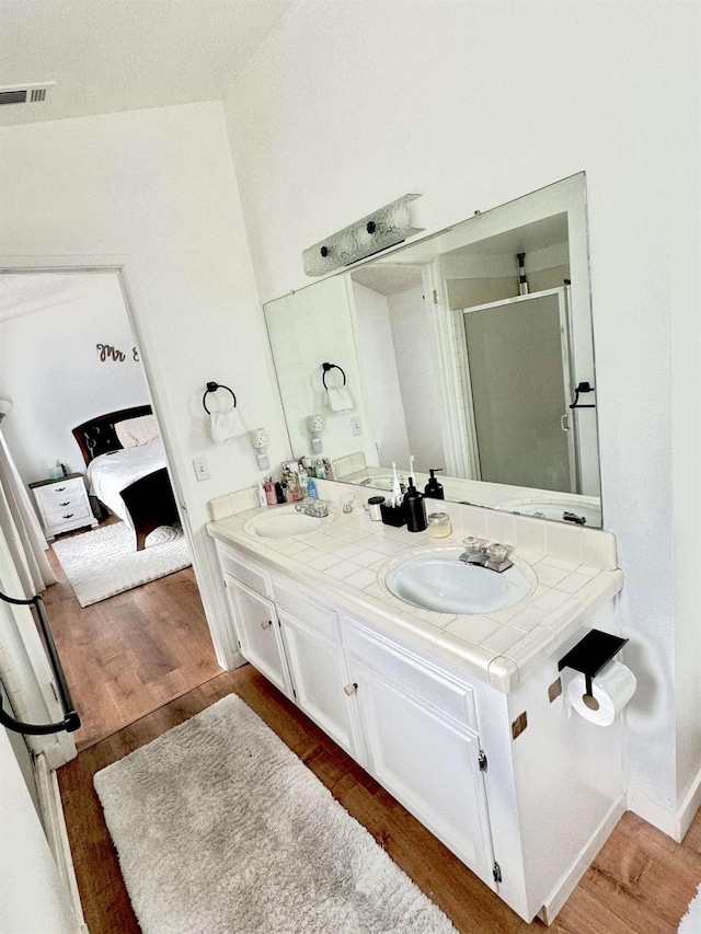 4718 E Alamos Ave Unit 101, Fresno, CA 93726 - photo 10