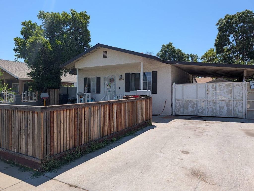 1126 E Princeton Ave, Fresno, CA 93704 - photo 2