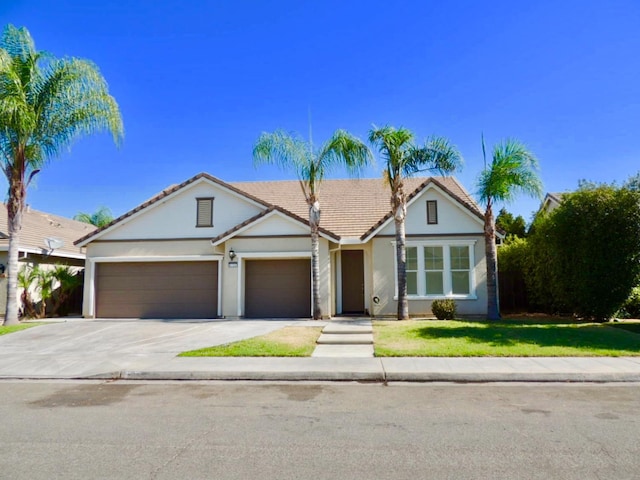 6798 E Raco Ave, Fresno, CA 93727 - photo 1
