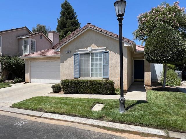 7508 N Trellis Cir, Fresno, CA 93720 - photo 3