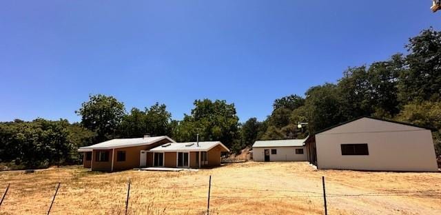 45911 Orchard Dr, Miramonte, CA 93641 - photo 1