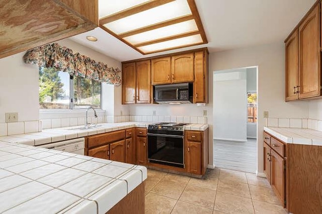 793 E Buckhill Rd, Fresno, CA 93720 - photo 13