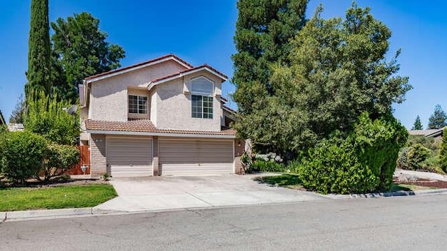 793 E Buckhill Rd, Fresno, CA 93720 - photo 1