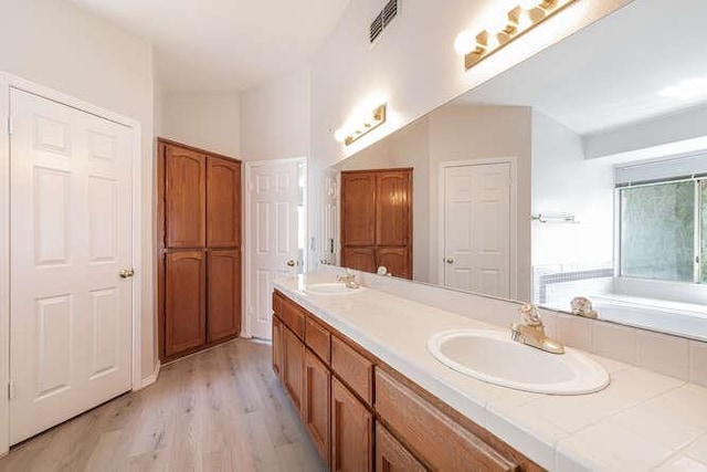 793 E Buckhill Rd, Fresno, CA 93720 - photo 31