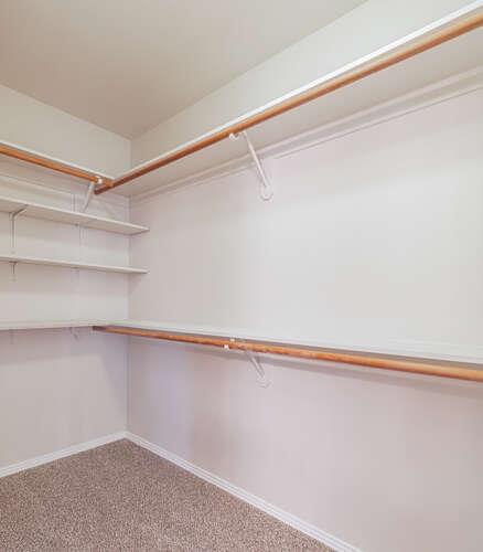 793 E Buckhill Rd, Fresno, CA 93720 - photo 32