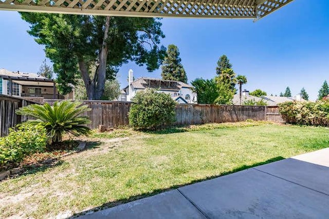 793 E Buckhill Rd, Fresno, CA 93720 - photo 33