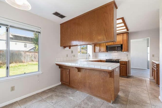 793 E Buckhill Rd, Fresno, CA 93720 - photo 12