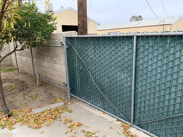 3223 E Madison Ave, Fresno, CA 93702 - photo 34