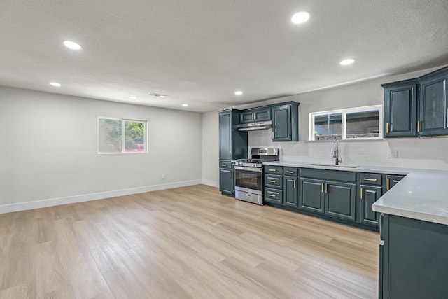 2466 Cedar Ave, Fresno, CA 93725 - photo 9