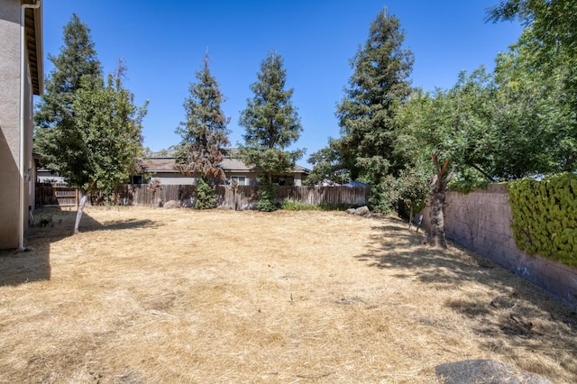 6261 E Andrews Ave, Fresno, CA 93727 - photo 30