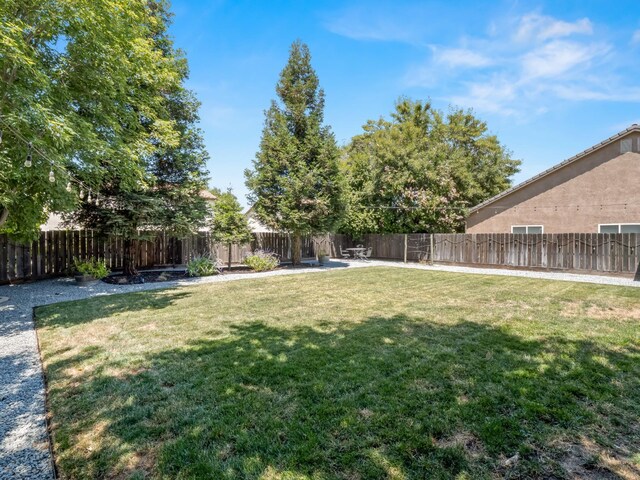 3023 N Bliss Ave, Fresno, CA 93727 - photo 29