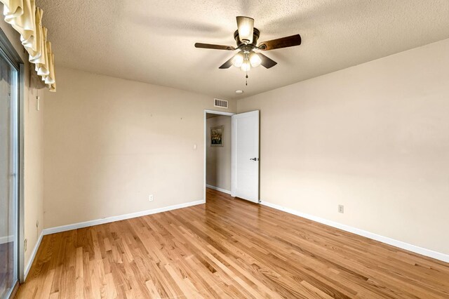 411 W Vartikian Ave, Fresno, CA 93704 - photo 28