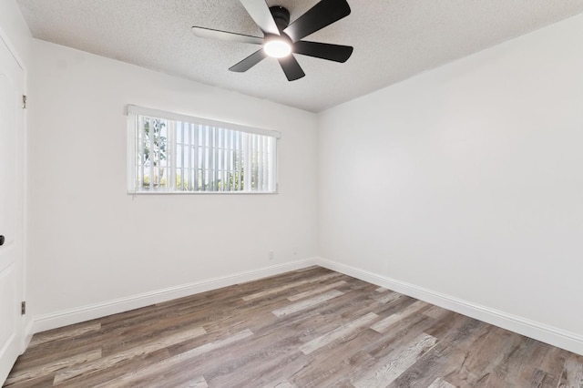 5718 E Sussex Way, Fresno, CA 93727 - photo 14