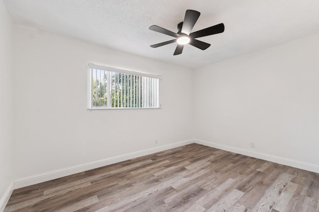 5718 E Sussex Way, Fresno, CA 93727 - photo 16