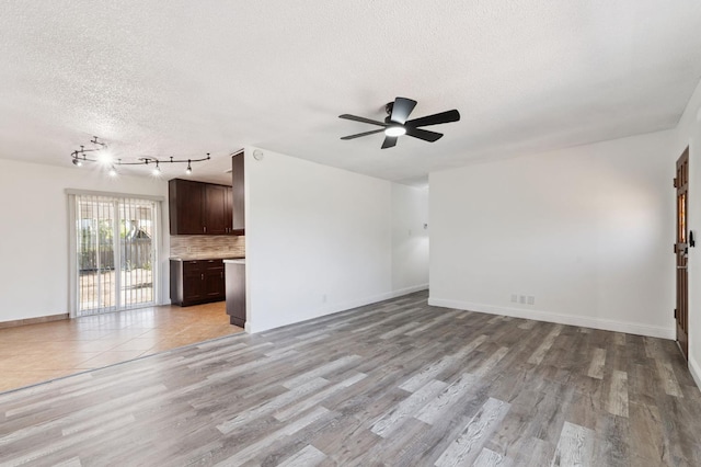 5718 E Sussex Way, Fresno, CA 93727 - photo 5