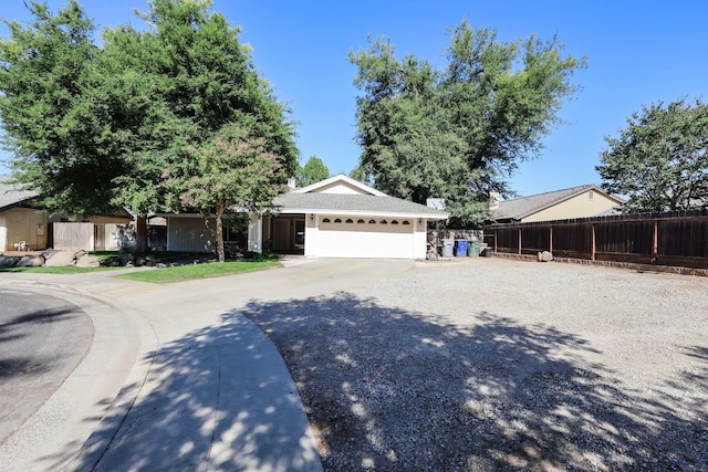 304 Ezie Ave, Clovis, CA 93611 - photo 2