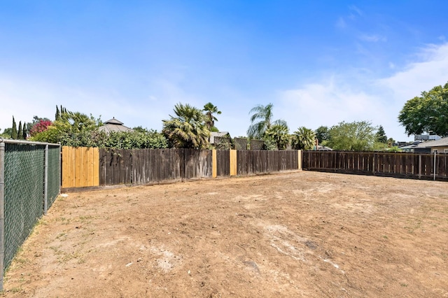 3780 N Claremont Ave, Fresno, CA 93727 - photo 28
