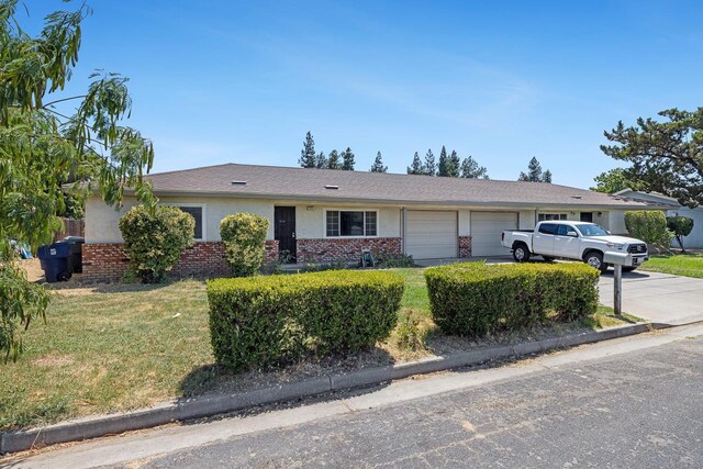 208 El Dorado Dr, Madera, CA 93637 - photo 3