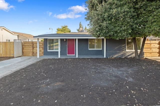 4768 E Hammond Ave, Fresno, CA 93703 - photo 2