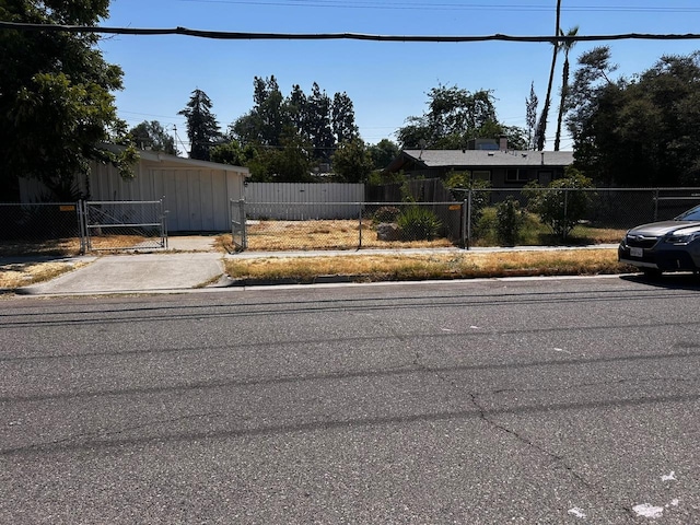 3980 Fresno St, Fresno, CA 93722 - photo 4