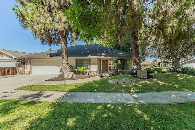 8189 N Angus St, Fresno, CA 93720 - photo 1